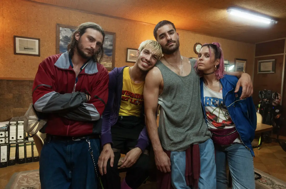 Imagem de contexto do artigo Segunda temporada da série "Rabo de Peixe" estreia-se a 17 de outubro na Netflix