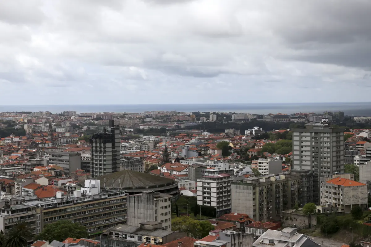 Autarcas defendem uma nova Lei das Finanças Locais, considerando que é urgente repensar o financiamento do Poder Local