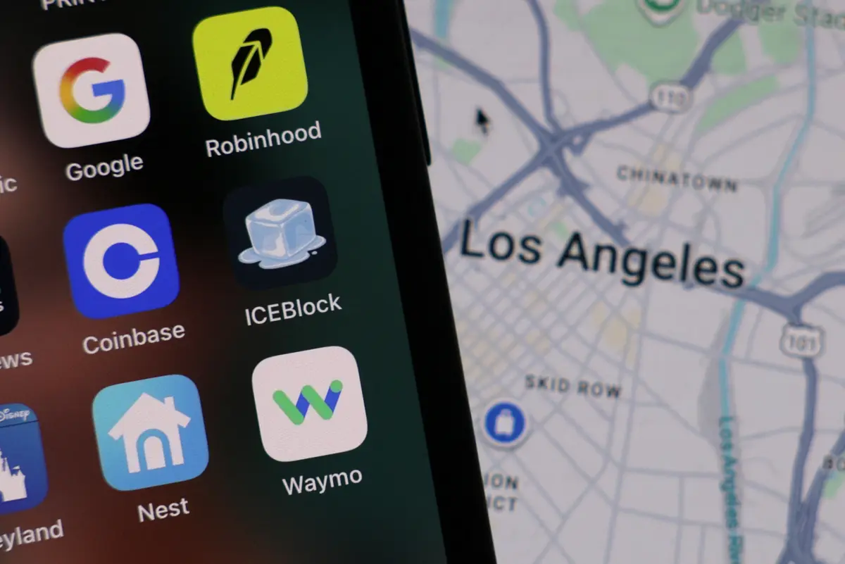 Utilizadores devem primeiro contactar a plataforma digital em caso de conteúdo errado e, se necessário, recorrer à ANACOM