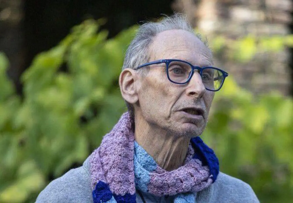 Romancista concretiza um estimulante diálogo intercultural nas páginas do livro