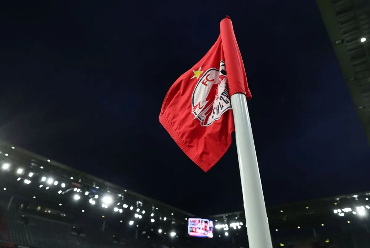 Jogo decorre na Red Bull Arena, em Salzburgo