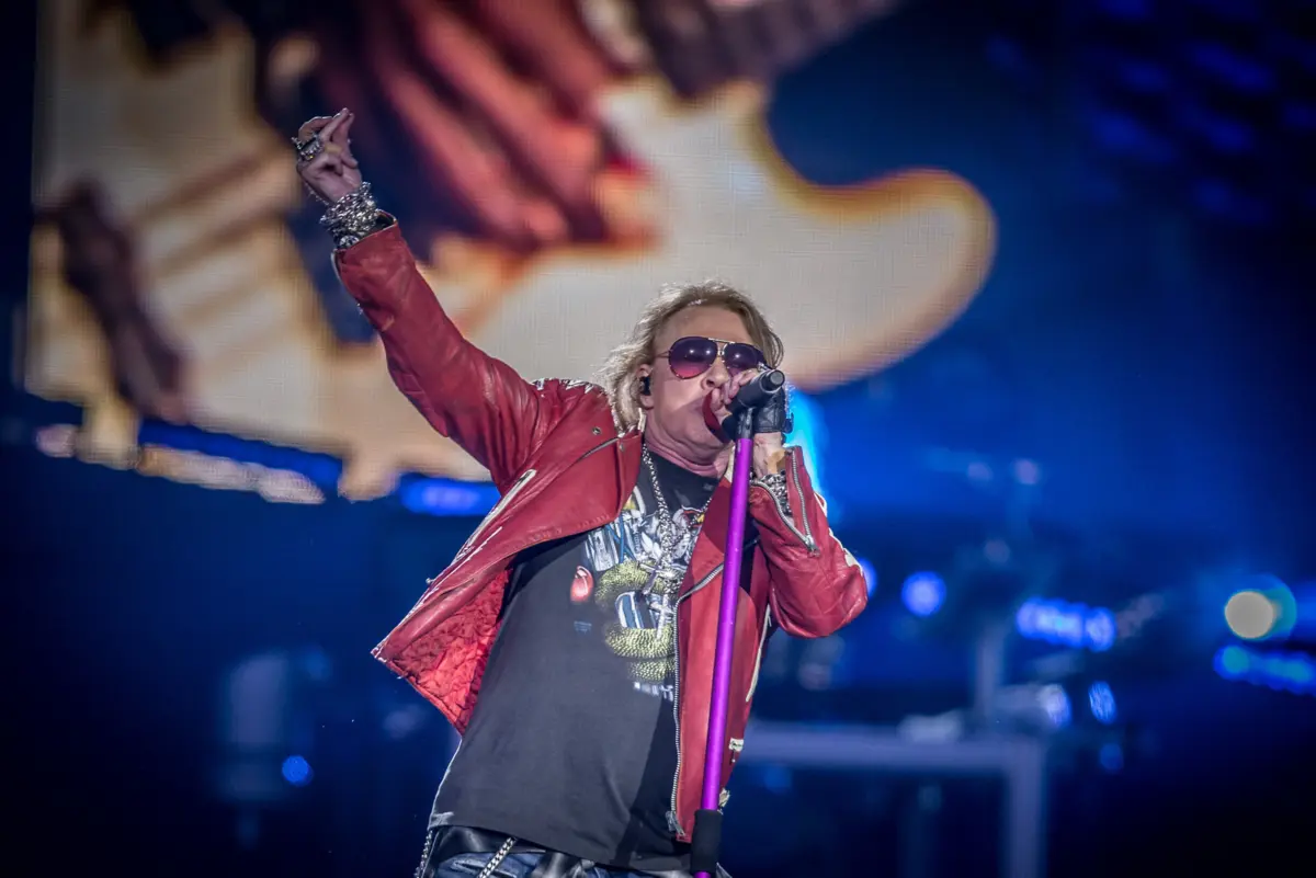 Guns N' Roses regressam dia 6 de junho