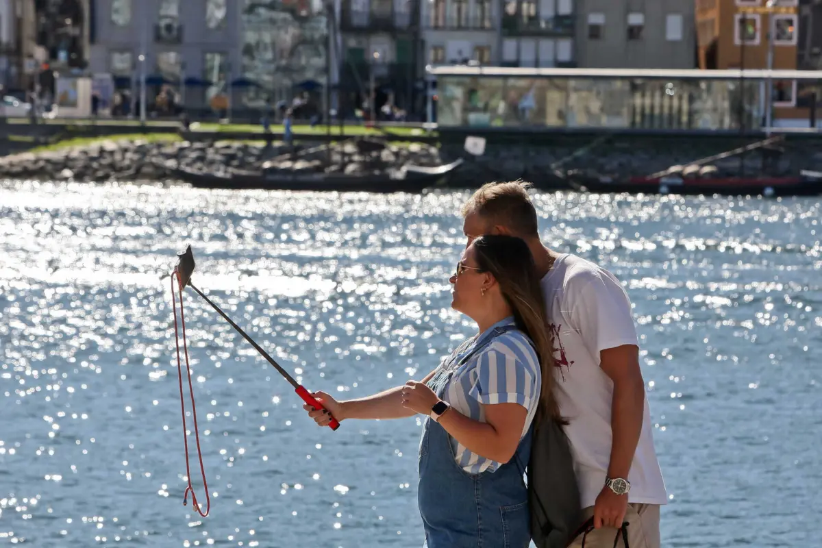 Imagem de contexto do artigo Turismo em Portugal vai bater recordes em 2024 com mais de 30 milhões de turistas