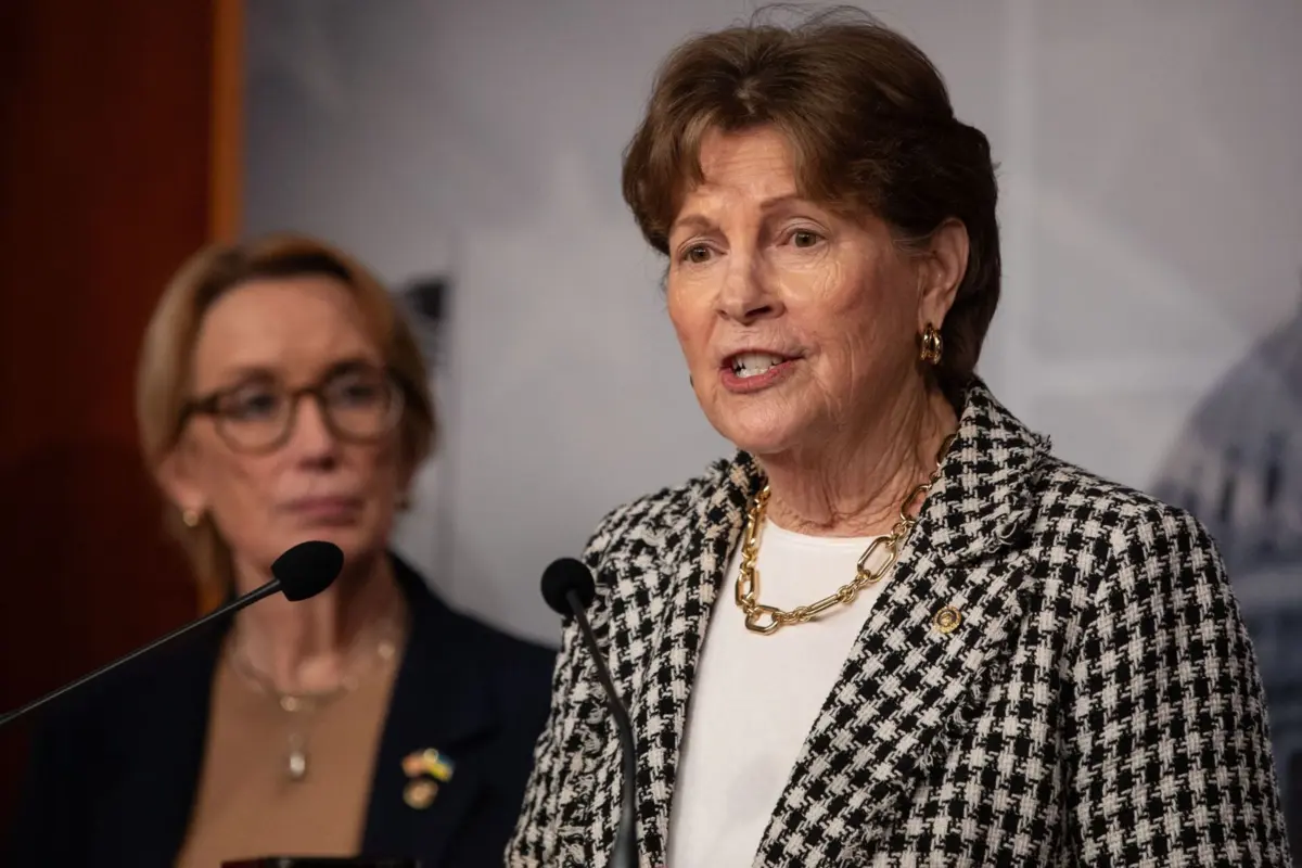Senadora democrata de New Hampshire, Jeanne Shaheen, liderou as negociações com a bancada republicana para quebrar o impasse