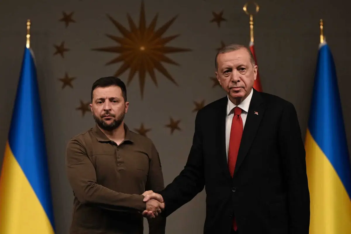 Zelensky e Erdogan em Istambul