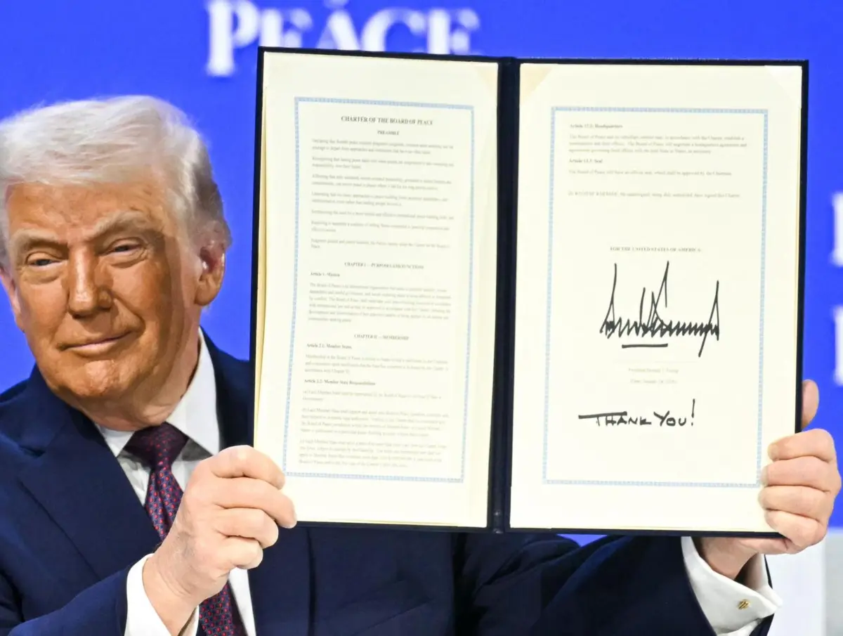 Presidente norte-americano assinou a carta de criação do Conselho da Paz