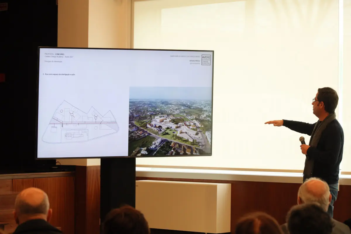 Arquiteto Gonçalo Louro explicou o projeto cuja execução será faseada