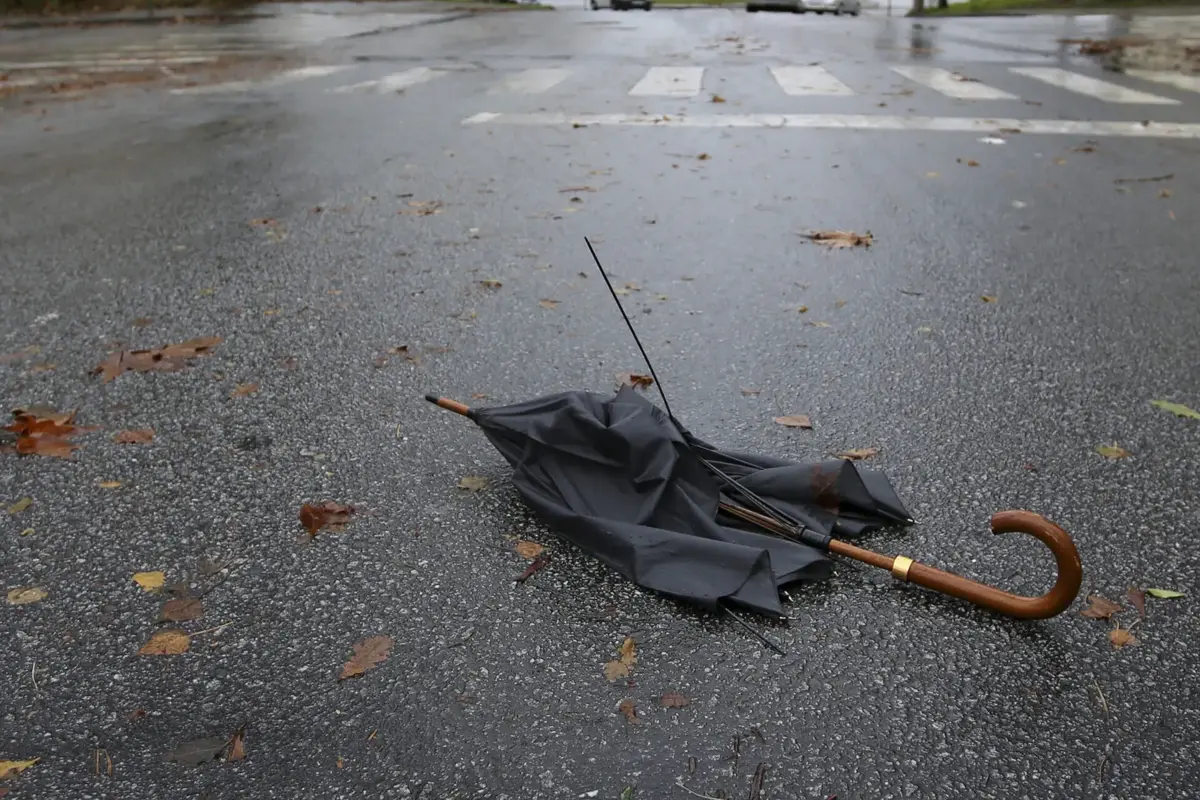 Proteção Civil pede às pessoas para se manterem em casa