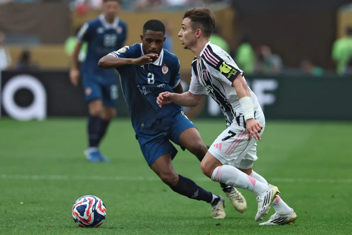 Francisco Conceição está perto de consumar o desejo de ficar na Juventus