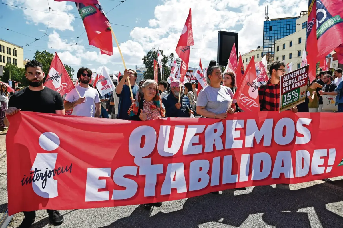Sindicatos preparam novas formas de luta perante revisão da legislação laboral