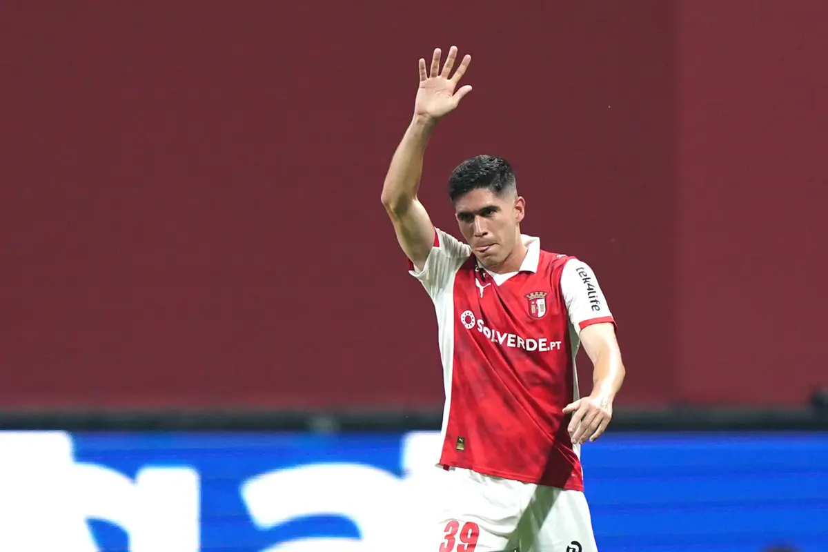 Fran Navarro decidiu o jogo com um golo soberbo