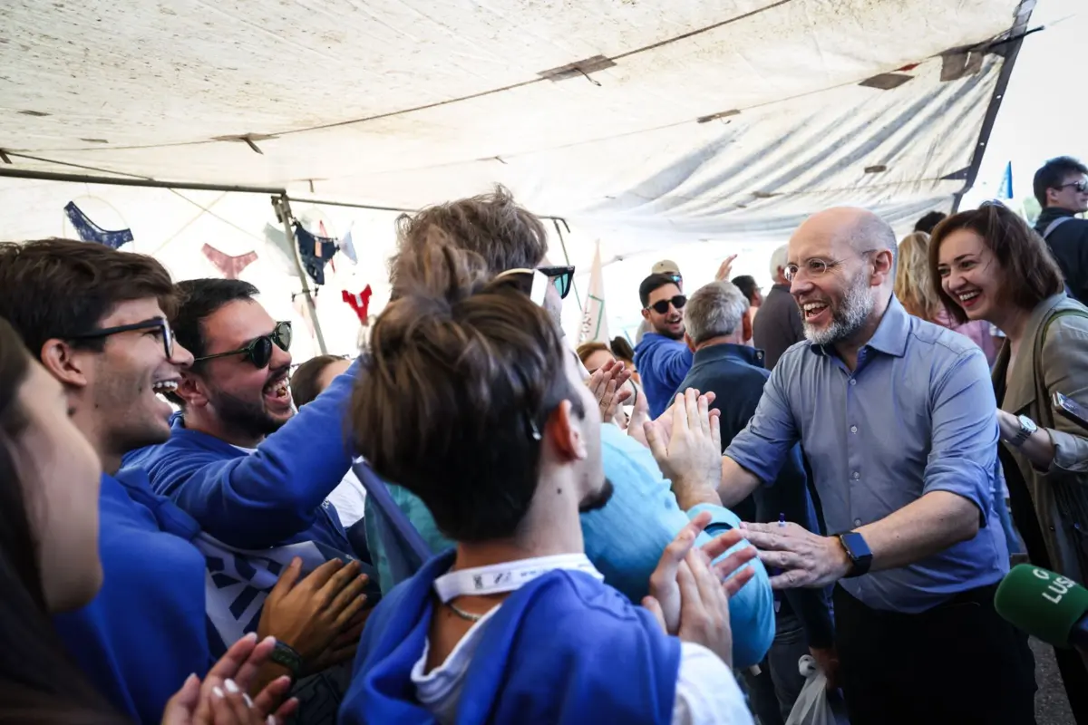 Imagem de contexto do artigo Na Amadora, Rui Tavares recordou jogos de infância e criticou quem quer "erradicar" Cova da Moura