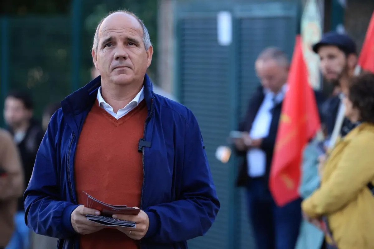 Paulo Raimundo falou no "descaramento" e "hipocrisia" de Montenegro