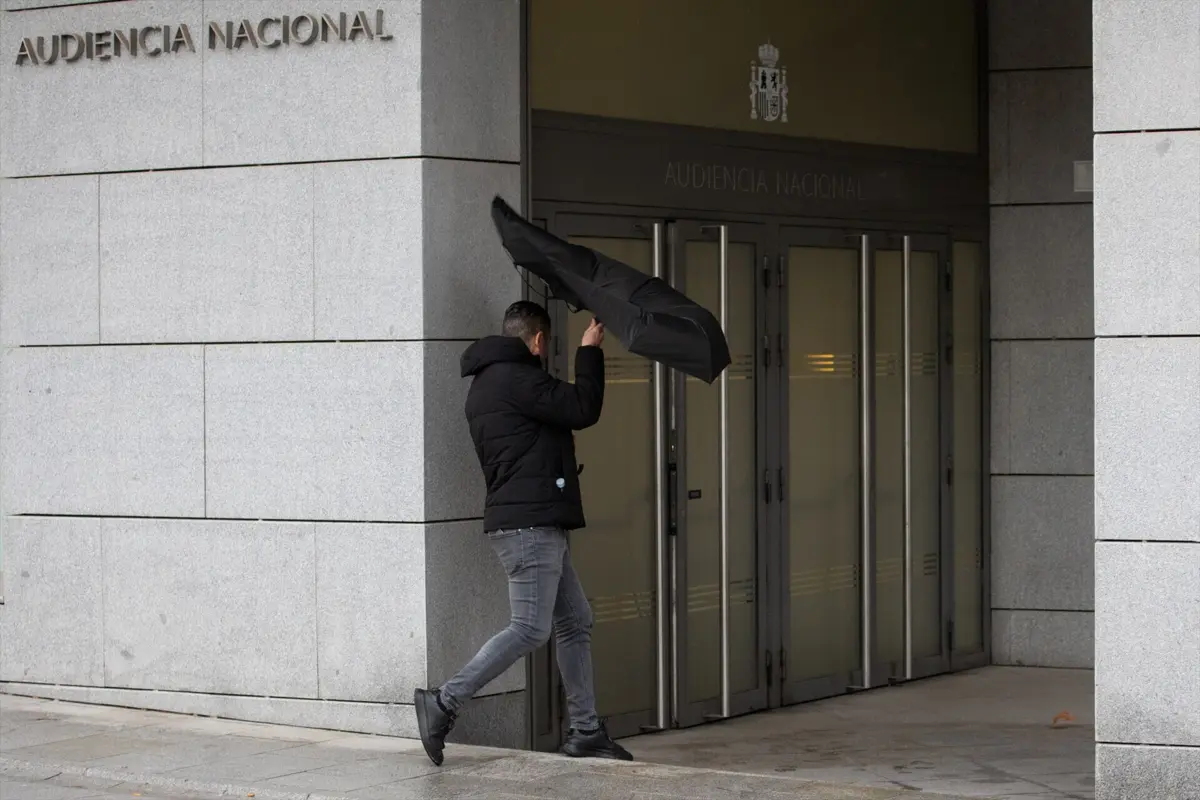 Chegada de Manuel Gerardo ao tribunal, em Madrid
