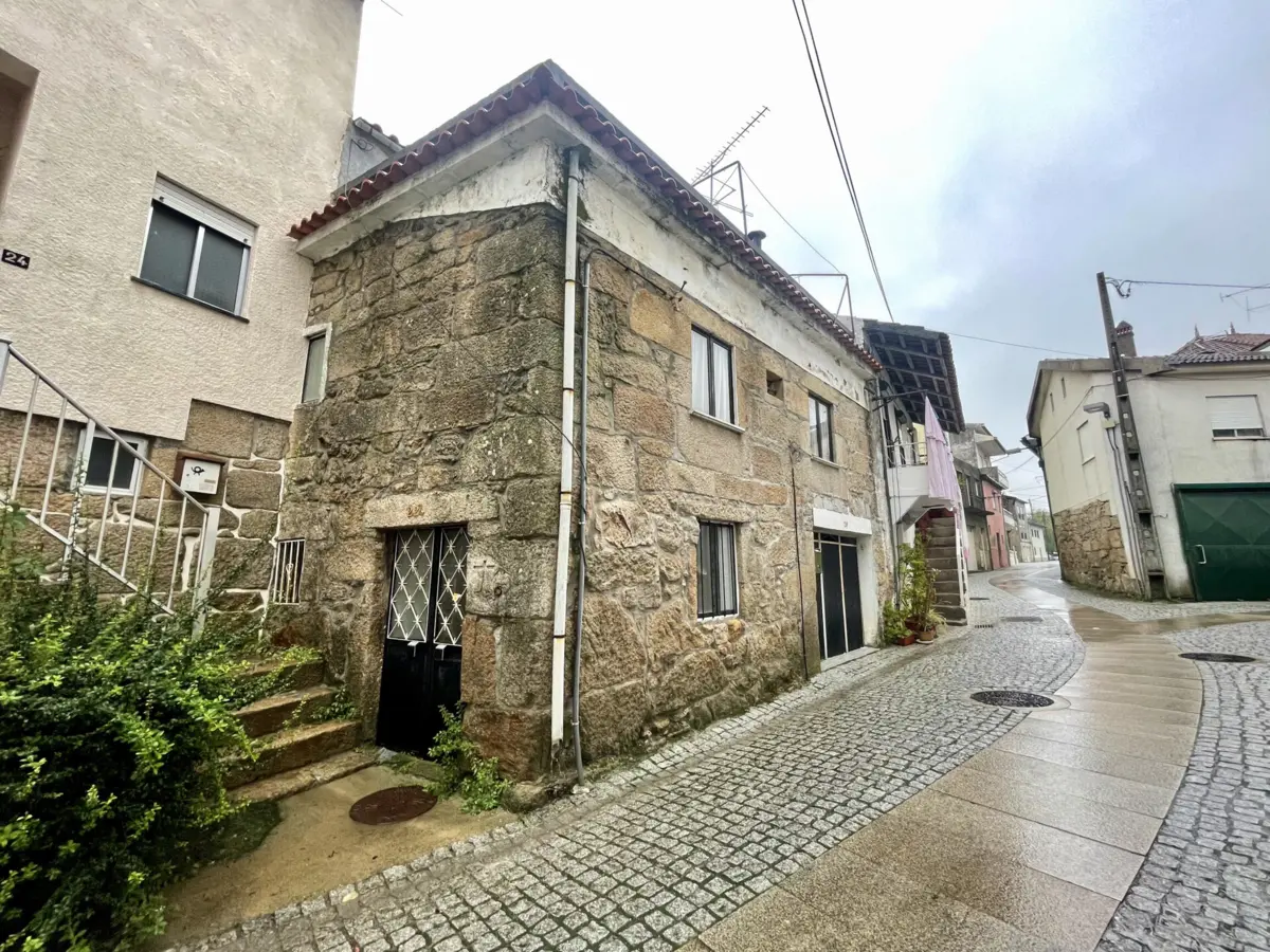 Casa onde aconteceu o crime, em Santiago, Viseu