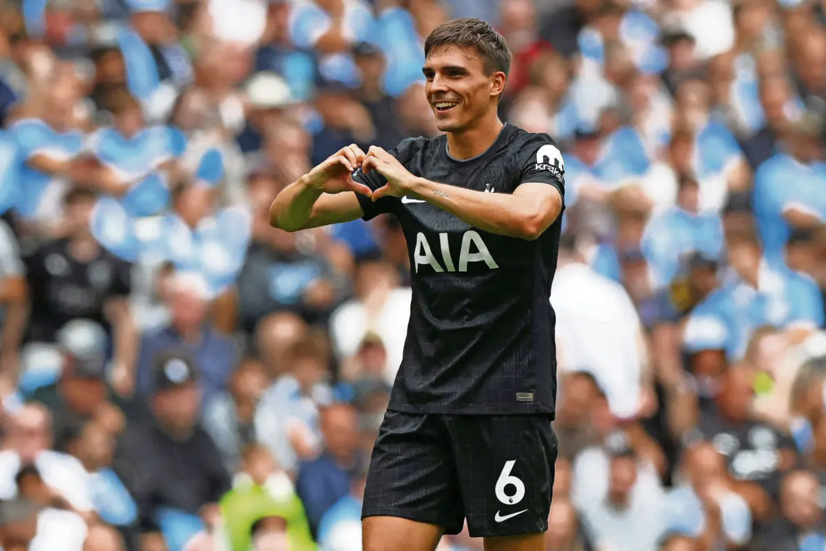 O médio encontrou estabilidade no Tottenham e leva já três golos em 11 jogos esta temporada