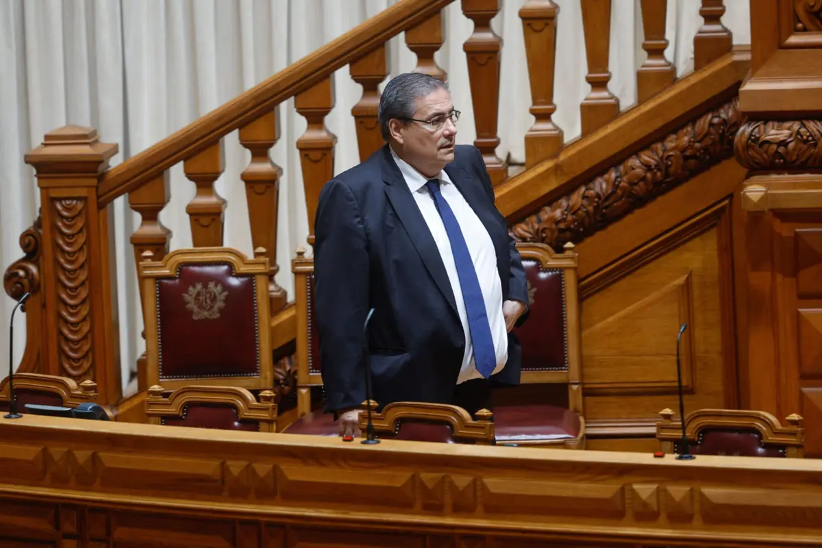 O ministro dos Assuntos Parlamentares, Carlos Abreu Amorim