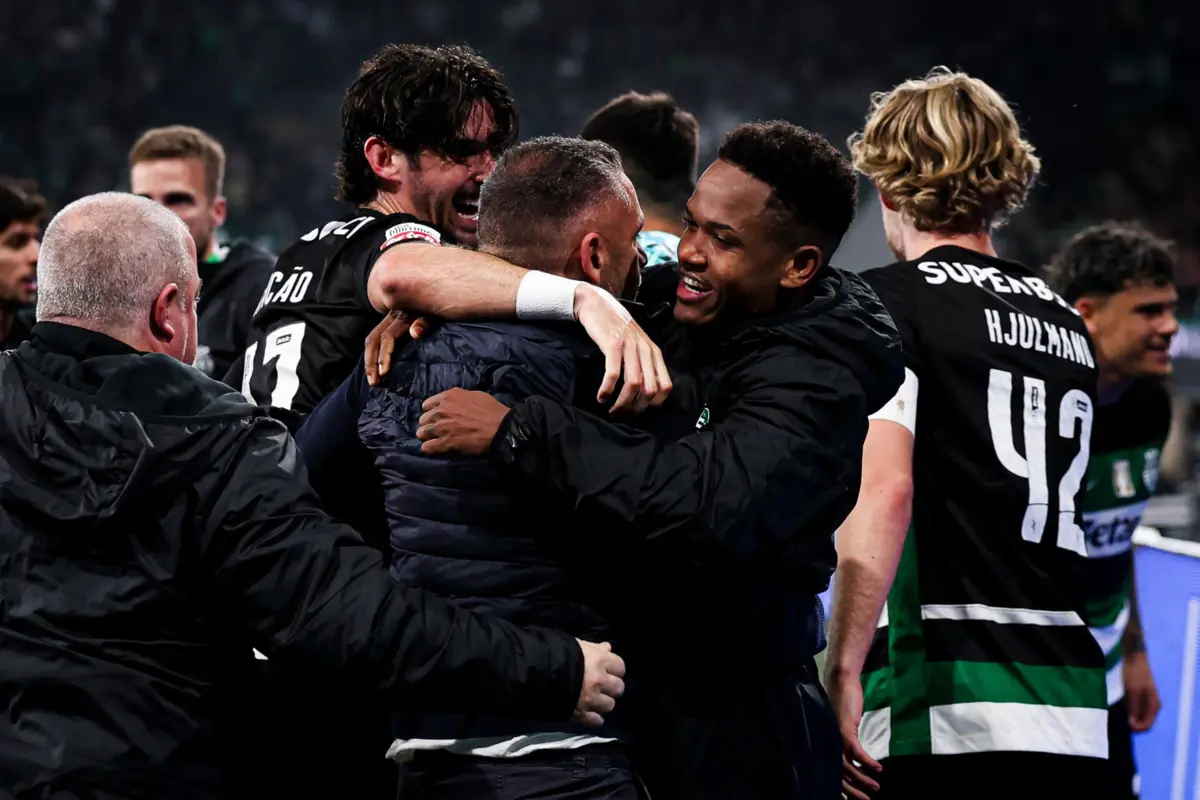 No duelo entre o Sporting e o V. Guimarães há ingressos a custar 1411 euros em sites especializados de revenda