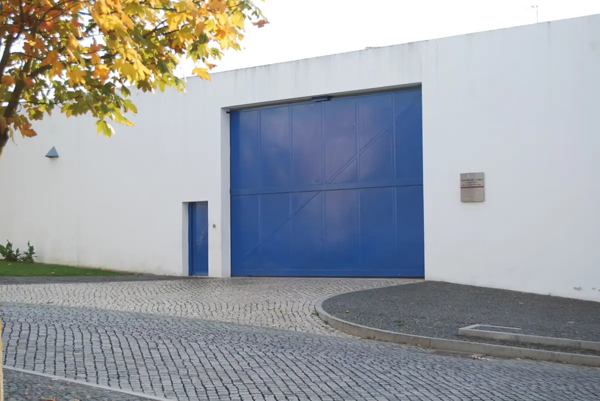 Arguido está preso na cadeia de Évora