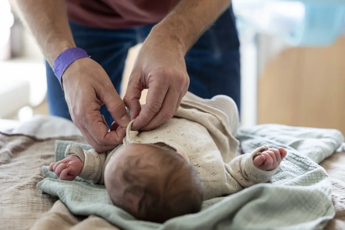 Habitualmente nascem entre 10 a 12 bebés por dia na maternidade