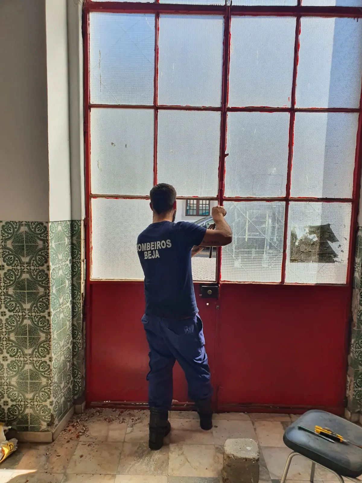 Imagem de contexto do artigo Detido por vandalizar e assaltar quartel dos Voluntários de Beja