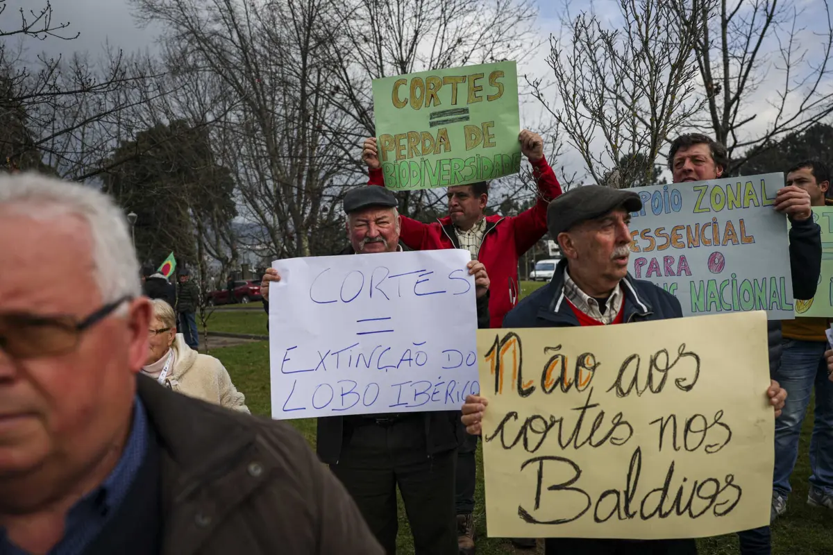 Estudo é apresentado numa altura em que agricultores protestam contra falta de apoios