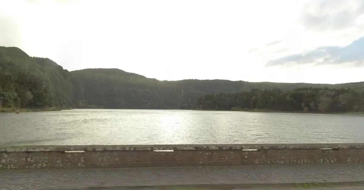 É o segundo caso de afogamento registado este mês na lagoa das Sete Cidades