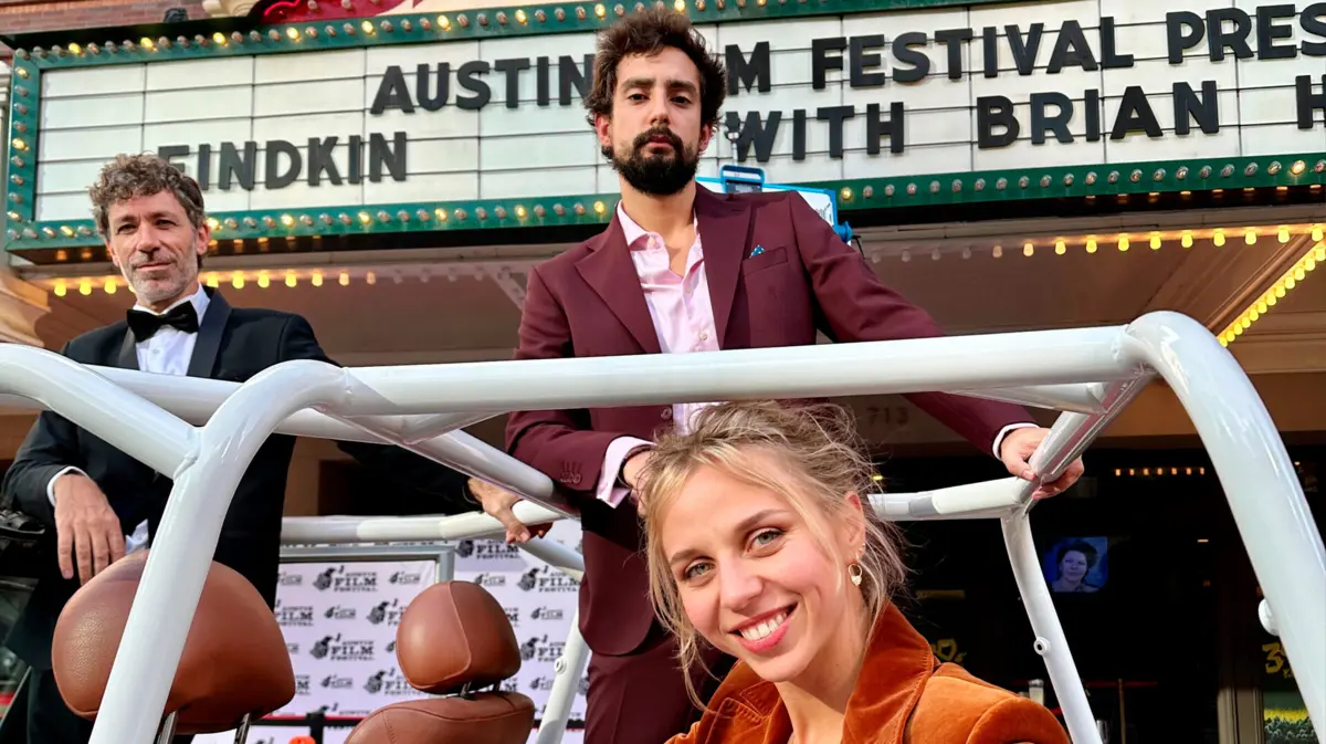 Elenco de "A minha casinha" com o realizador António Sequeira, em Austin, no Texas