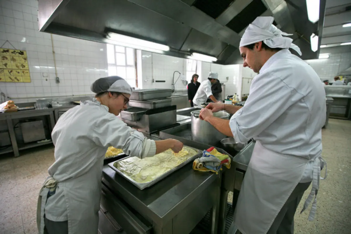 Tabelas de financiamento dos cursos não são atualizadas desde 2010