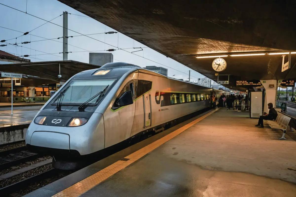 Contrato da Linha de Alta Velocidade Porto-Oiã vale 1661 milhões de euros