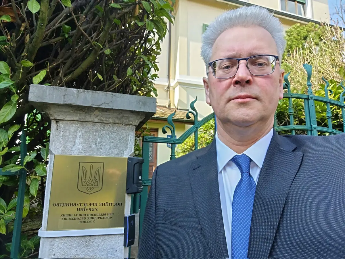 O embaixador ucraniano junto da ONU em Genebra Yevhenii Tsymbaliuk