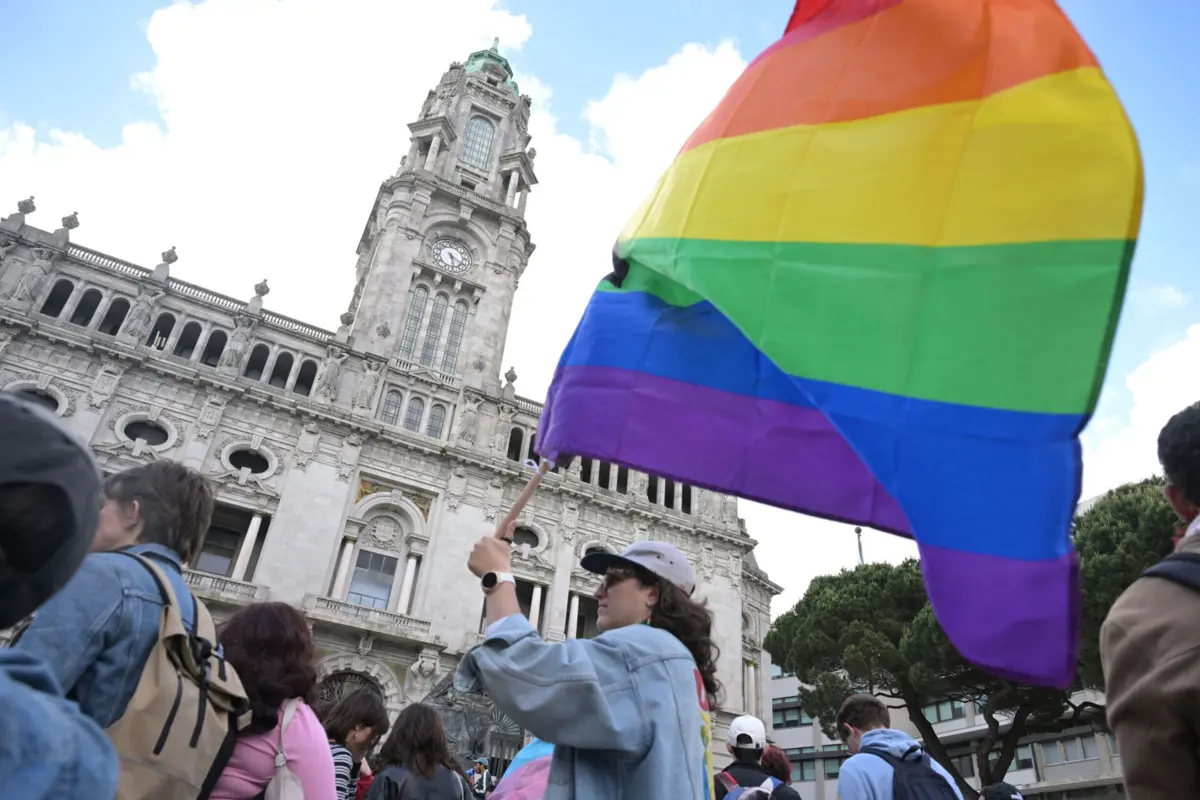 A marcha continua marcada para dia 28 de junho às 15 horas na Avenida dos Aliados