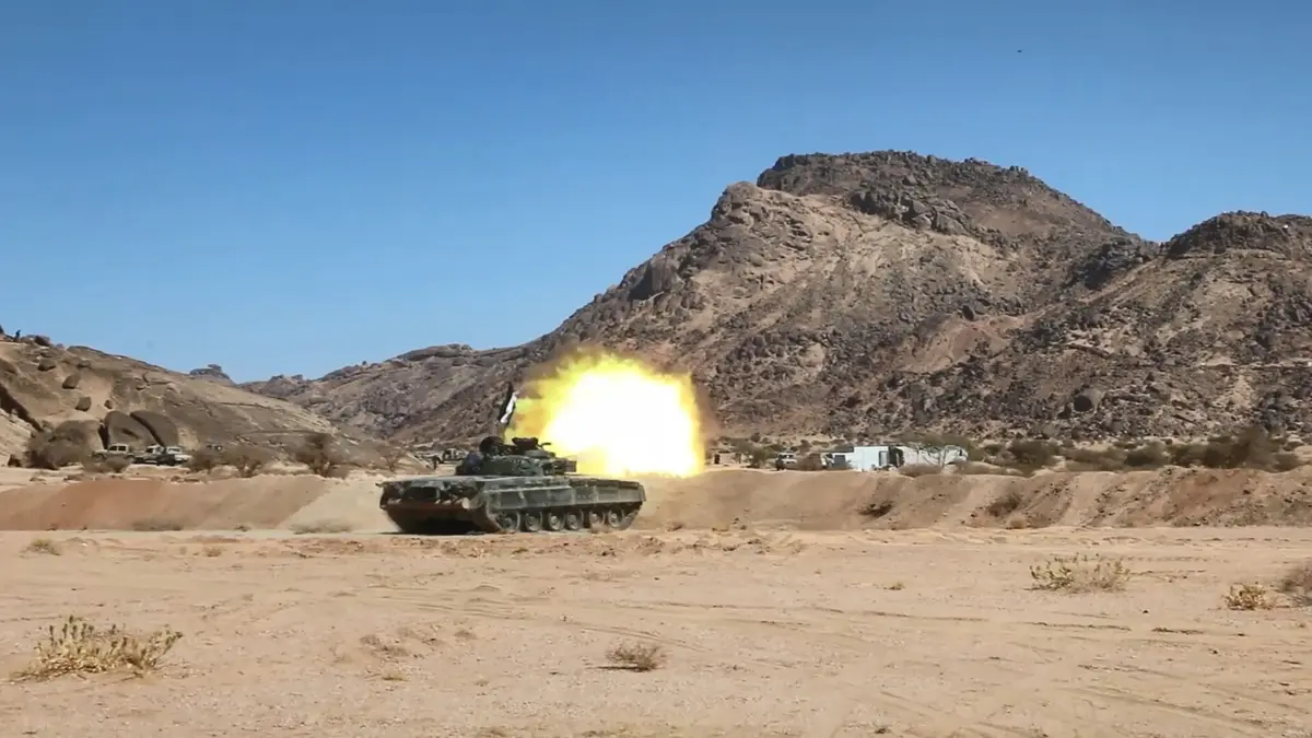 Exercício militar de rebeldes iemenitas