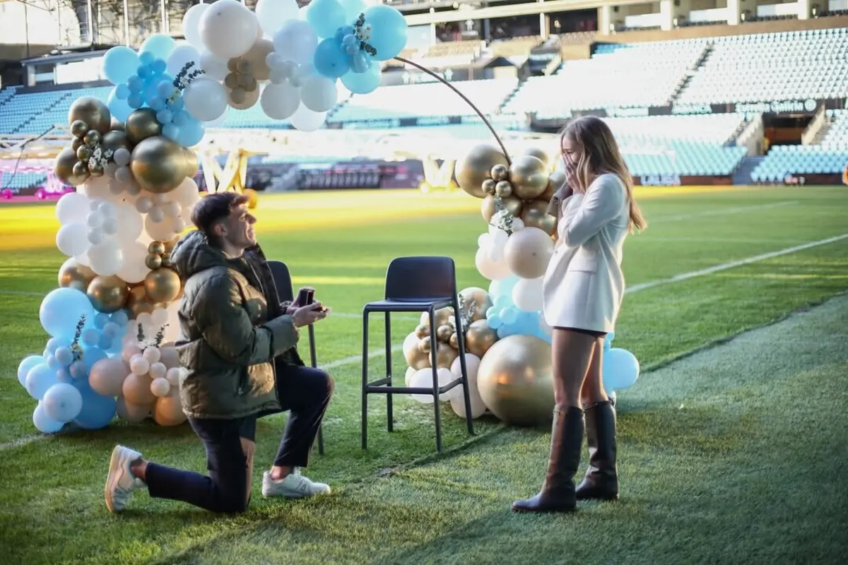 Casal ficou noivo no relvado do Celta de Vigo