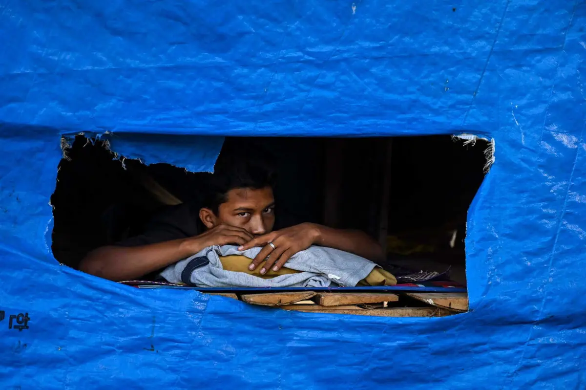 "120 milhões de pessoas foram obrigadas a abandonar as suas casas, as suas comunidades, os seus países", salienta Marcelo no Dia Mundial do Refugiado