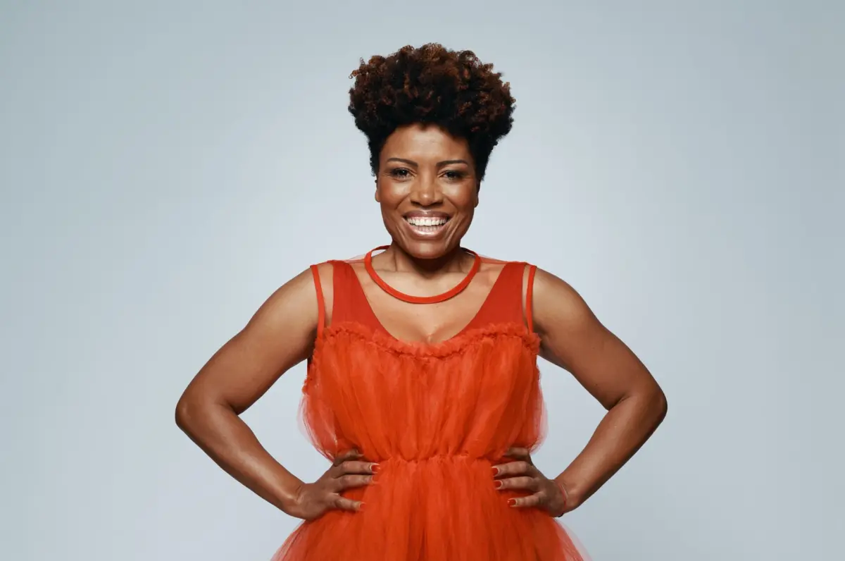 Lura toca esta sexta-feira em Lisboa