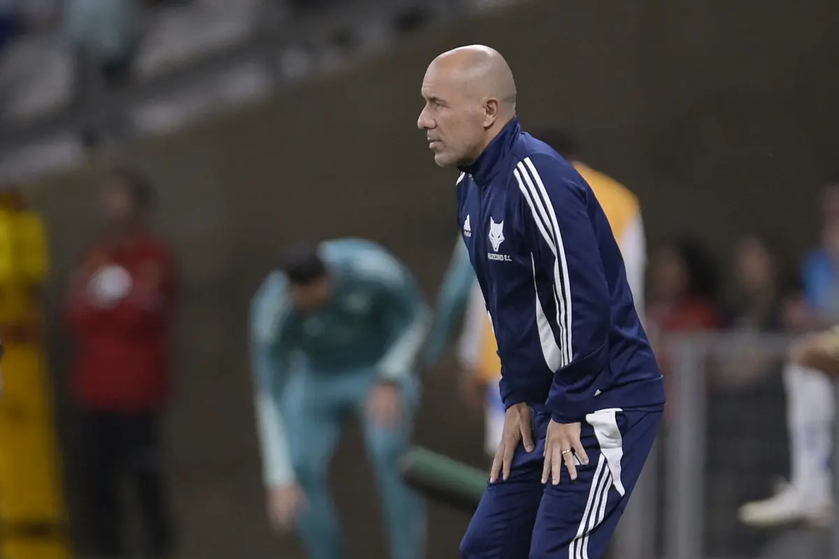 Leonardo Jardim acabou por ver o Cruzeiro cair para o segundo lugar do campeonato