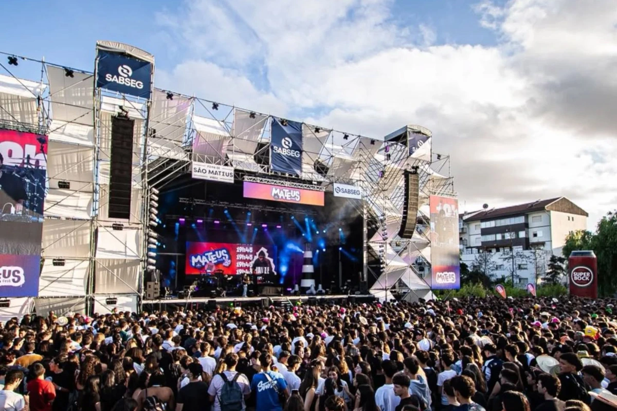 A segunda edição do Mateus Fest, que está a decorrer hoje em Viseu e que é considerado um dos momentos altos da programação da Feira de São Mateus, tem o rapper brasileiro Matuê como cabeça de cartaz