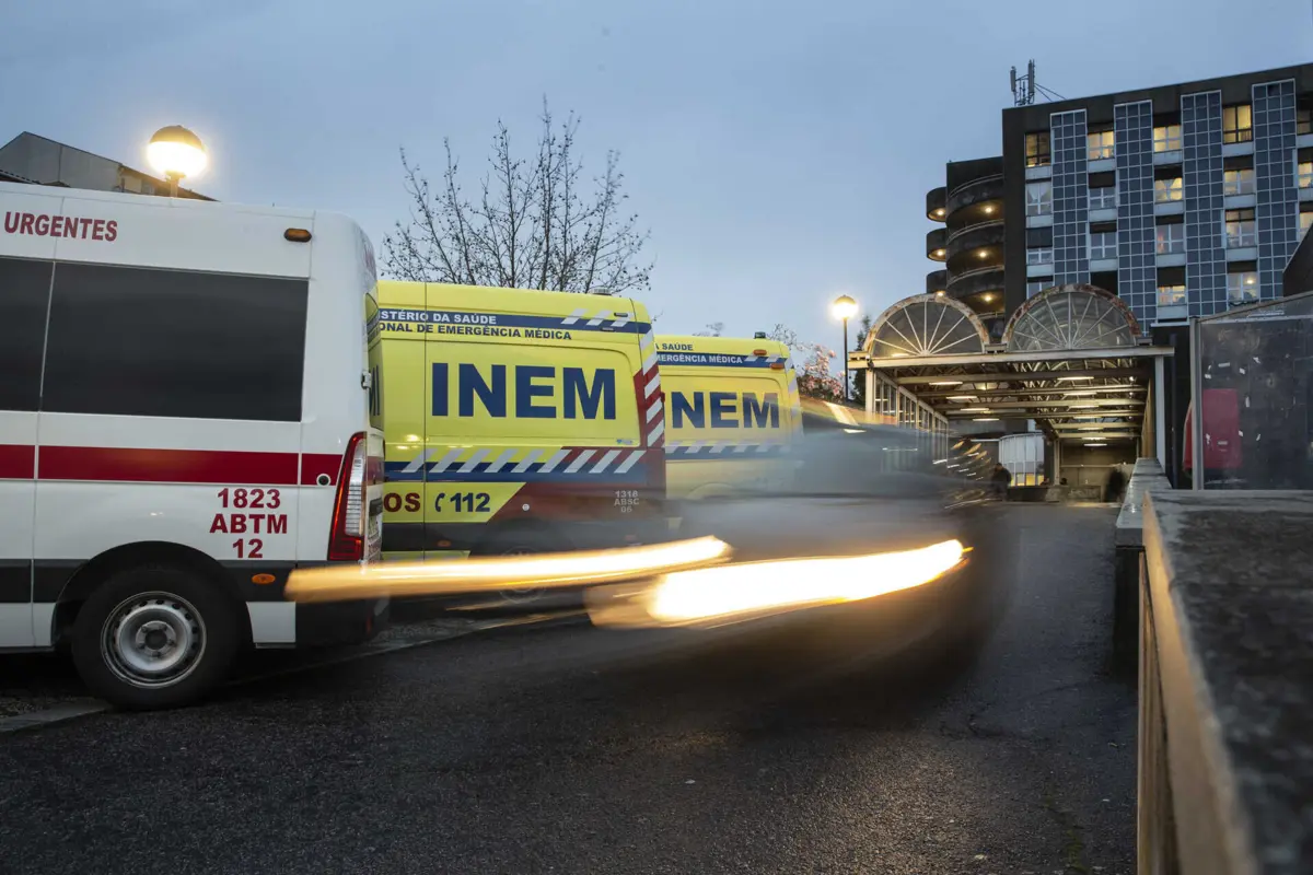 Baleado deu entrada no Serviço de Urgência do Hospital Santo António