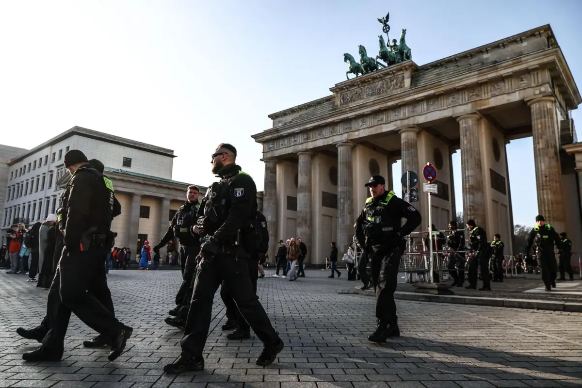 Imagem de contexto do artigo Detido na Alemanha suspeito de recrutar membros para o Estado Islâmico