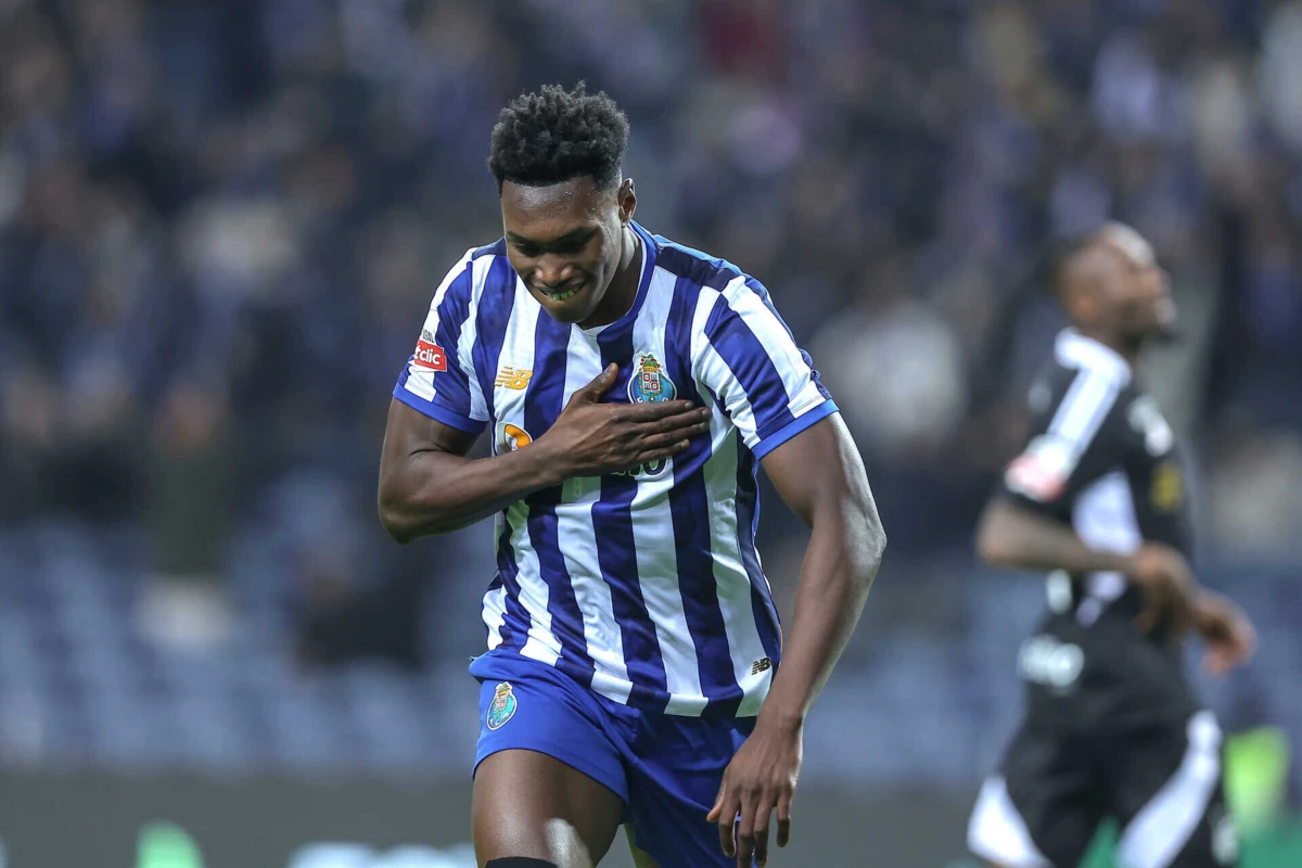 Samu marcou um dos golos da vitória do F. C. Porto