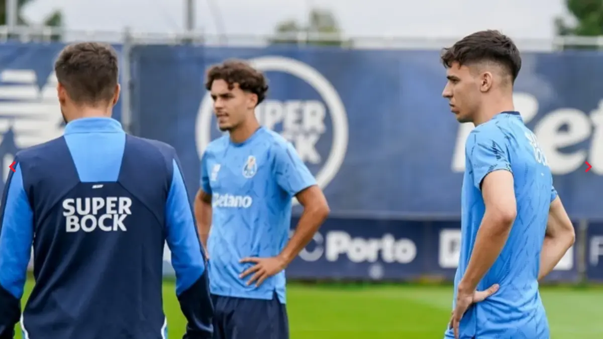 Gabri Veiga treinou esta sexta-feira com o plantel do F. C. Porto