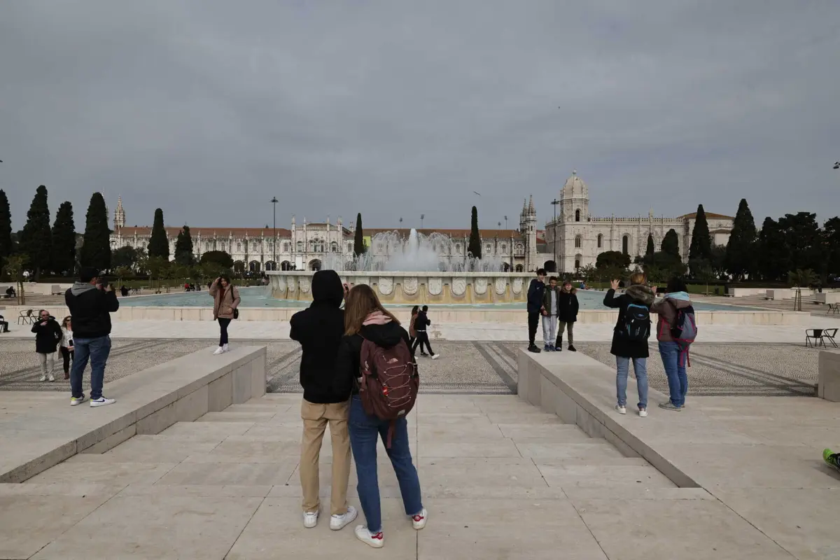A sirene de alerta de tsunami irá tocar na Praça do Império, em Belém, Lisboa