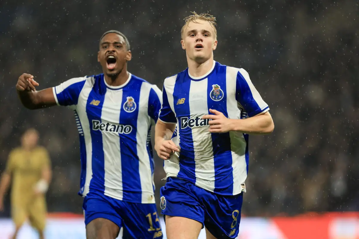 Dragões venceram 13 dos 14 jogos para o campeonato