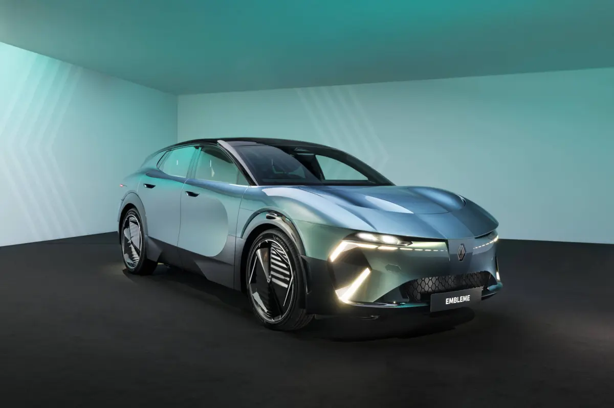 Renault Emblème tem baterias uma célula de combustível, alimentada a hidrogénio