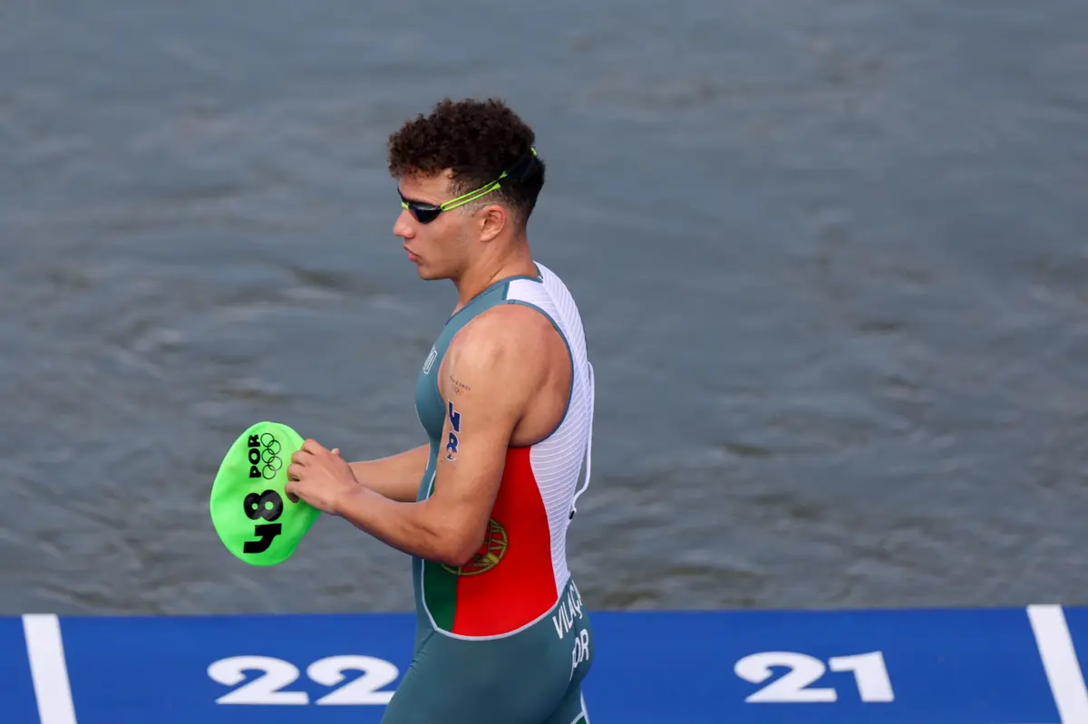 Vasco Vilaça durante a prova de triatlo