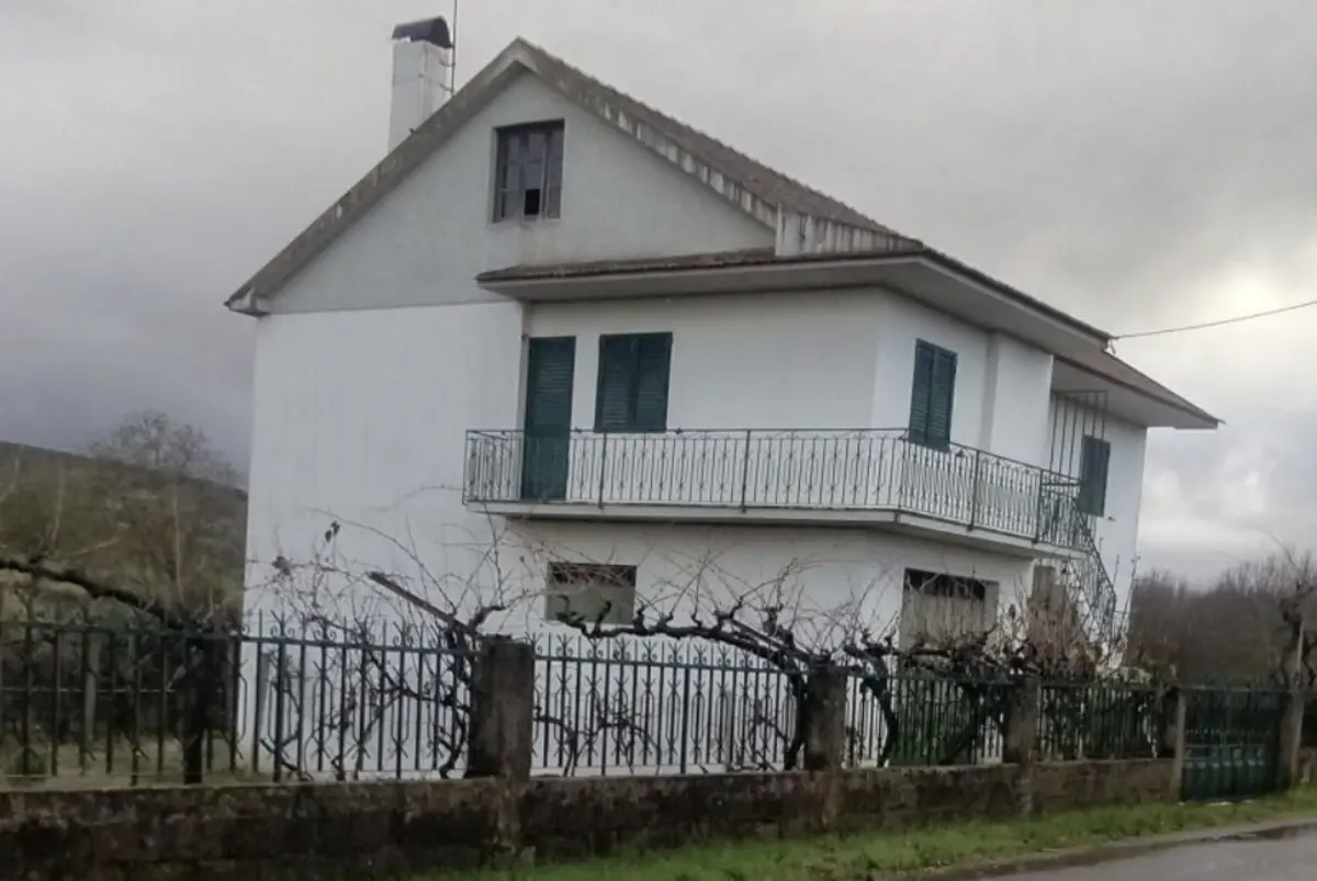 Casa que foi assaltada em Limãos, concelho de Macedo de Cavaleiros