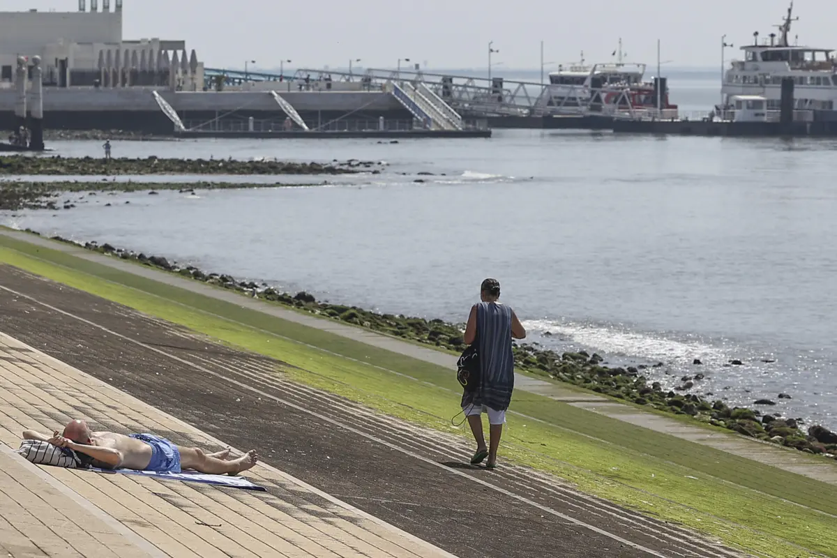 Vários distritos estiveram hoje sob aviso vermelho