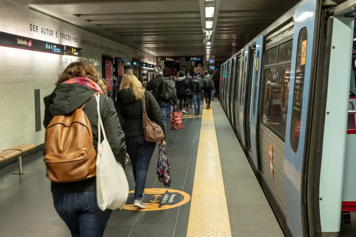 O Metro de Lisboa prevê a paralisação do serviço e o encerramento das estações