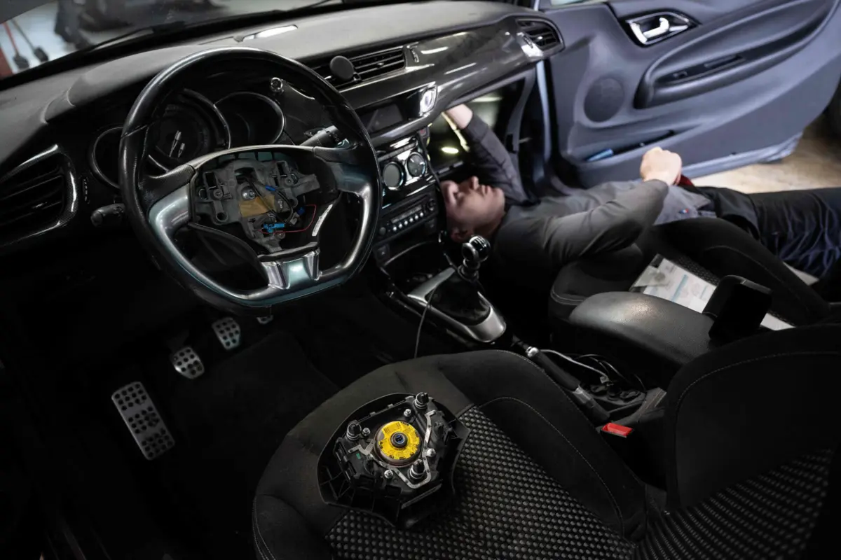 Medida abrange carros equipados com airbags da Takata